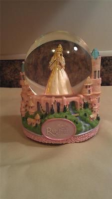 Nice Barbie Rapunzel Musical Snow Globe Plays Vivaldi La Primavera