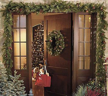 BALLARD DESIGNS GARLAND VANCOUVER INDOOR OUTDOOR PRELIT 9 FOOT BRAND