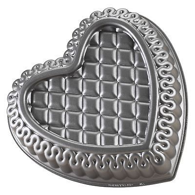 Procast Quilted Heart Cake Pan Cast Aluminum Nonstick Bundt Bakeware