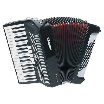 Hohner Bravo III Piano Accordion 72 Bass BR72B   Black