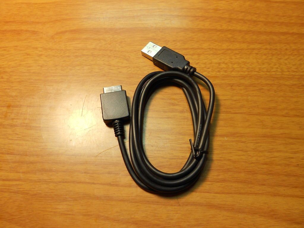 USB PC/DC Power Charger +Data Cable/Cord/Lea d For Sony /MP4 Player