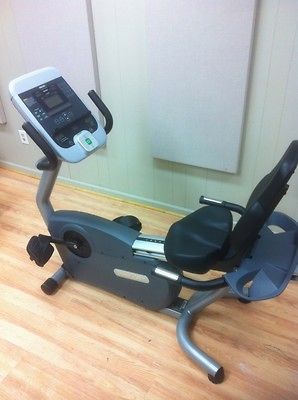 Precor 846i Experience Recumbent Bike