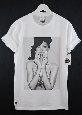 ACTUAL FACT RIHANNA DOLLAR BILL BLACK & WHITE URBAN STREET PREMIUM TEE