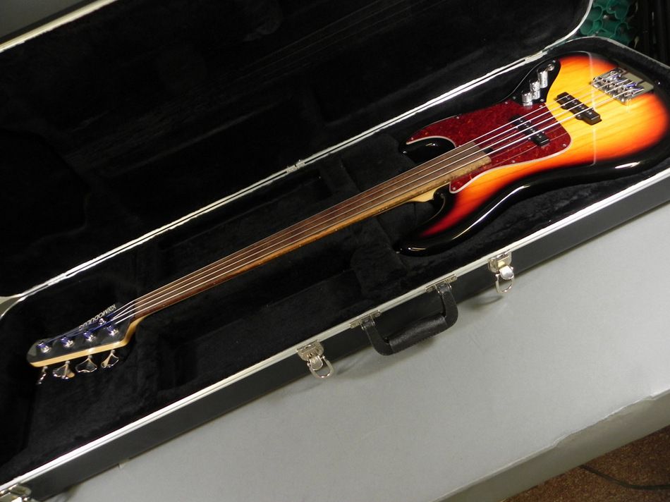 MODULUS Bass Vintage J VJ4 Jazz 2008 Fretless 4 String