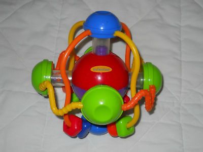 Infantino Giggle Ball