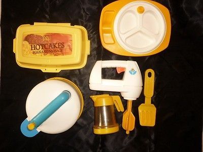 Price Kitchen Lot ~ Plate, Syrup, Teapot, Mixer Spatula Hotcakes