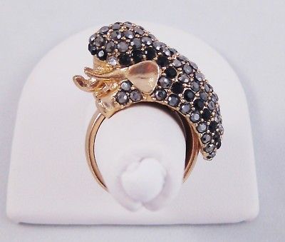 ONE LUCKY ELEPHANT RING w/ RHINESTONES NWT #R1022