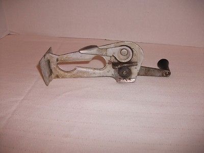 Vintage Dazey Junior Model 33 Wall Mount Can Opener