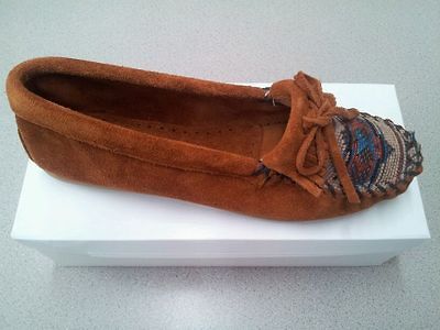 NIB MINNETONKA EL PASO II MOCCASIN BROWN SIZES 8.5 OR 9 BIN $32.90