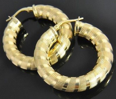 UnoAErre Italian 14K Yellow Gold Reeded Stripe Round 1.25 Tube Hoop