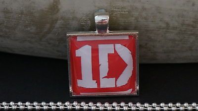 SQUARE GLASS PENDANT/MUSIC/ONE DIRECTION/1D