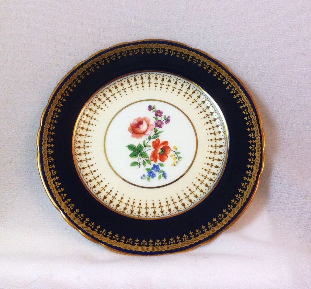 VINTAGE STAFFORDSHIRE ENGLISH BONE CHINA DESSERT PLATE AYNSLEY COBALT