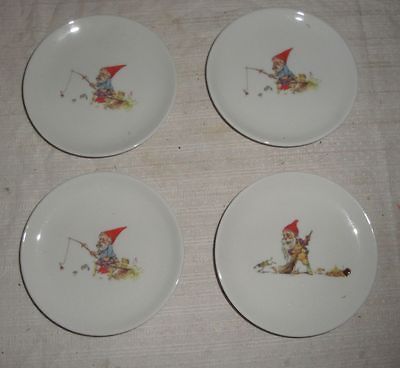 PLATES GNOME SCENES GNOME FISHING SWEEPING CUTE