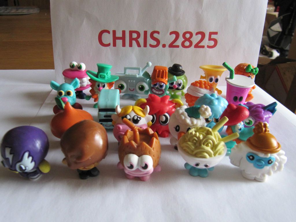 MOSHI MONSTER FIGURES SERIES 4 INCLUDING ULTRA RARE