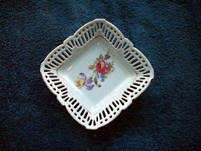 L315 SCHWARZENHAMME R BAVARIA PIERCED BOWL FRUIT PATTERN 5 GERMANY