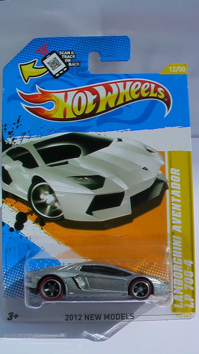 HOT WHEELS 2012 LAMBORGHINI AVENTADOR LP 700 4 CUSTOM WHEELS RUBBER