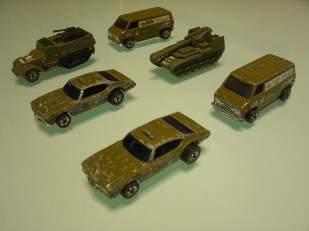 Look Super Staff Car Redline Hot Wheels Military Lot