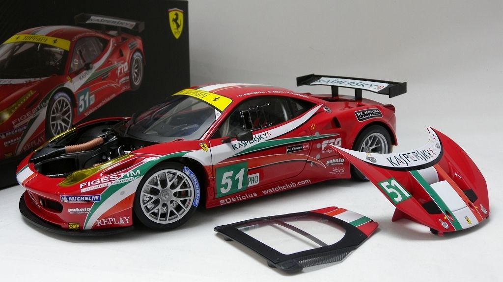 FERRARI 458 ITALIA GT2 51 24 HOURS OF LE MANS ELITE HOTWHEELS 1 18