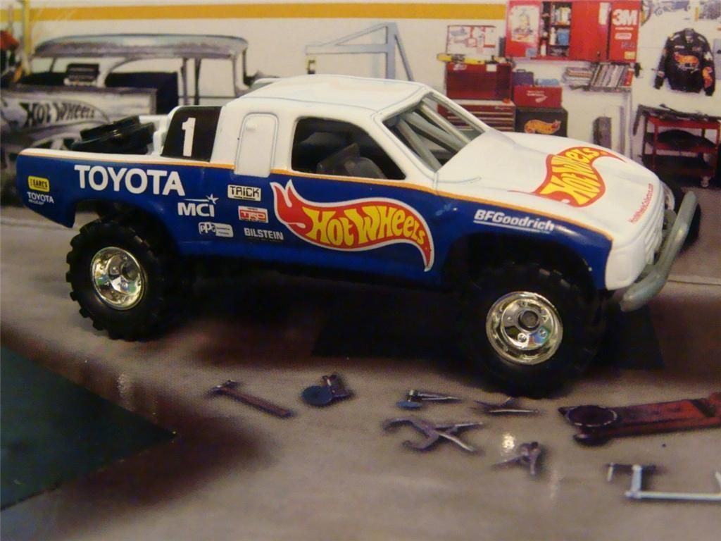 Hot Wheels Toyota Tundra Baja Race Truck 1 64 Scale Edit 2 Detailed