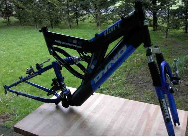 DYNO DART FULL SUSPENSION FRAMESET KIDS BIKE SIZE USES 24 INCH WHEELS