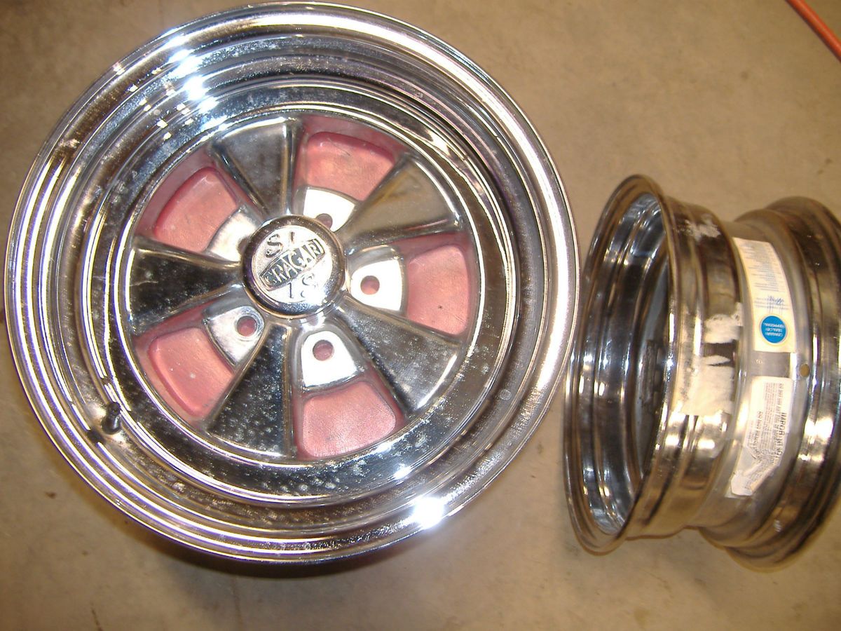 Duster Demon Small Bolt 4 Pattern Cragar s s Wheels Pair 14x6