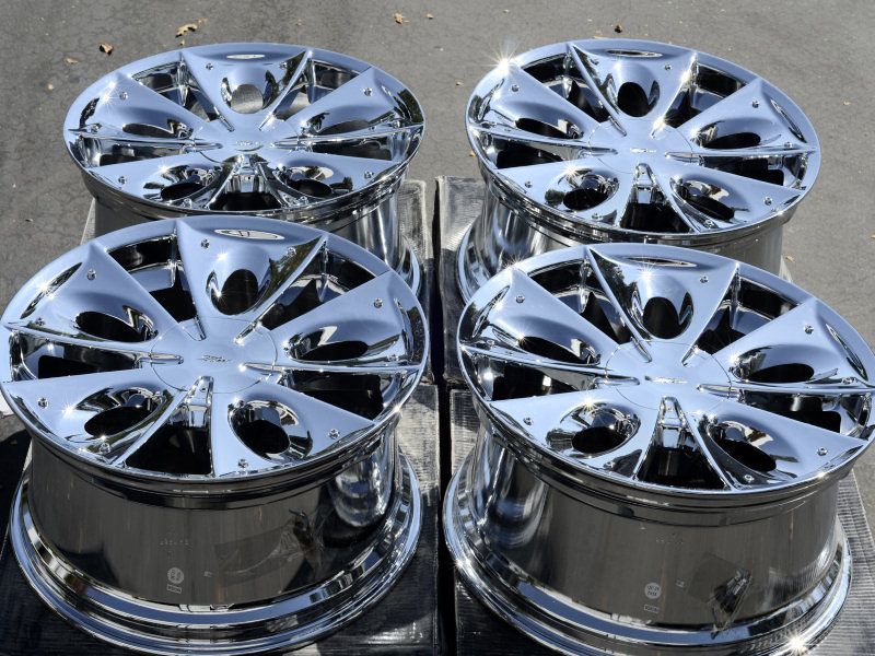 22 6x114 3 6x139 7 Chrome Mizati Toro Rims Suburban Escalade Silverado