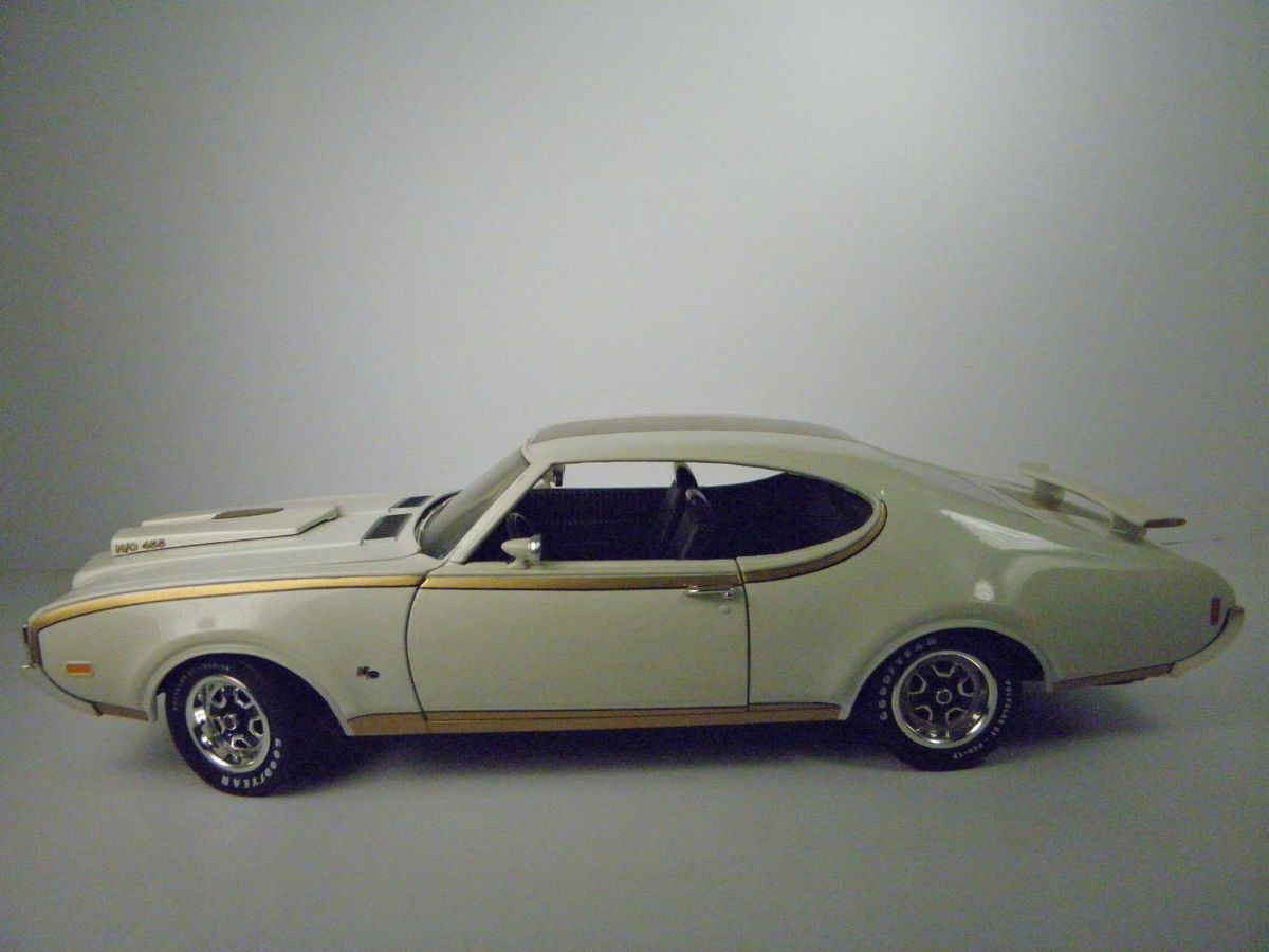 Ertl 1969 Hurst Olds Limited Edition