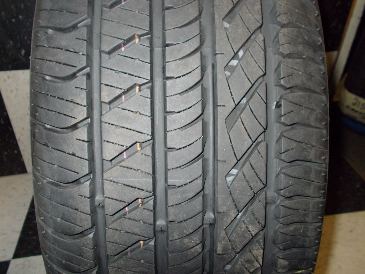 One Kumho Ecsta 4X 225 45 17 94W Tread 10 32 Dot 1212 Fast SHIP